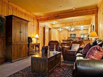 Red Stag Lodge By Utopian Lvh Park City Zewnętrze zdjęcie